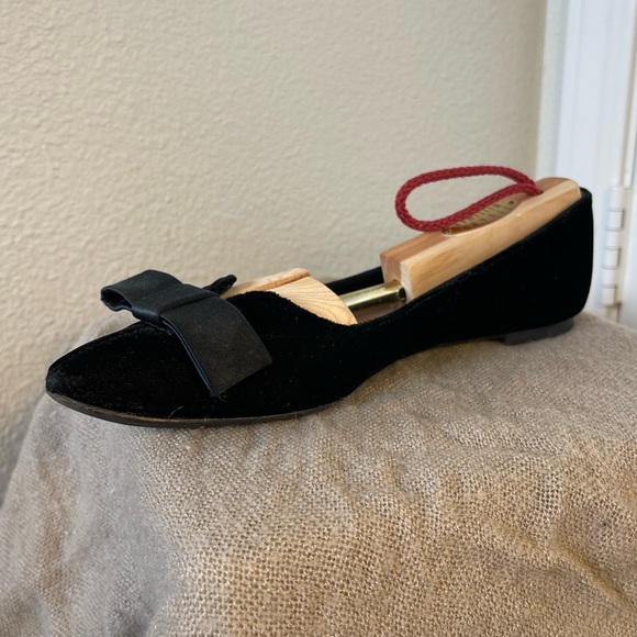 Tory Burch Black Velvet and Satin Bow Ballet Flats - Picture 6 of 13